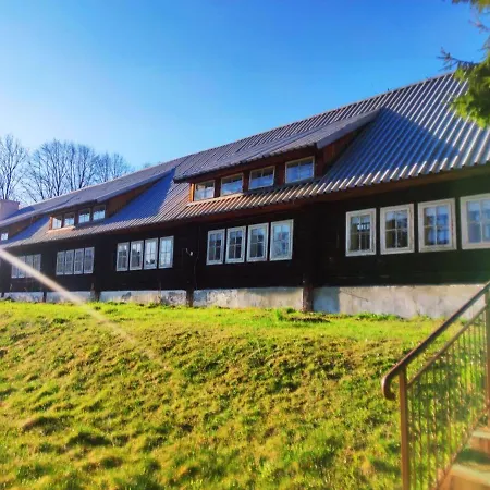 O. W. Ostrowianka Resort *